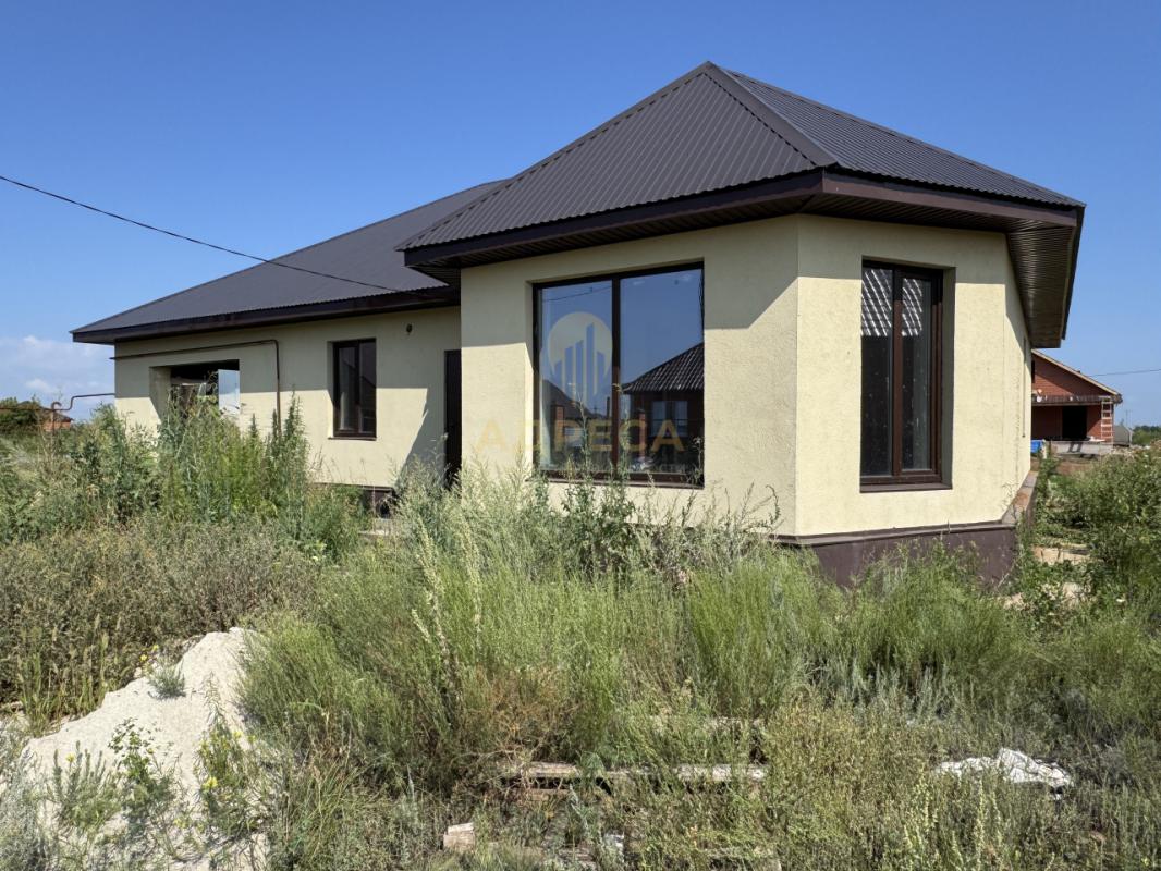 ПРОДАМ ШИКАРНЫЙ ПРОСТОРНЫЙ ДОМ с гаражом в Aвиaтoр-2 (п. - Оренбург