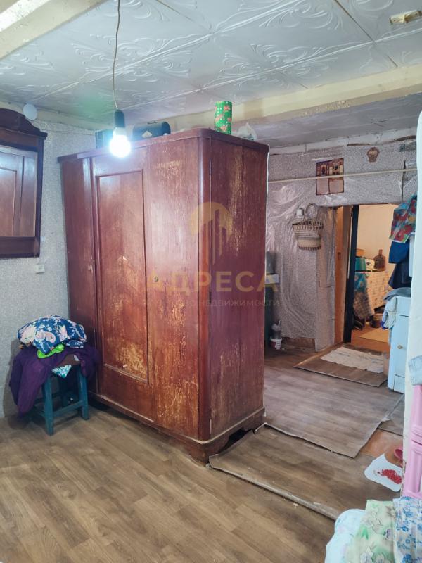 Продается  дом в центре села Сакмара, по улице Фельдшерская,общей площадью 36 квадратных метров. - Сакмара