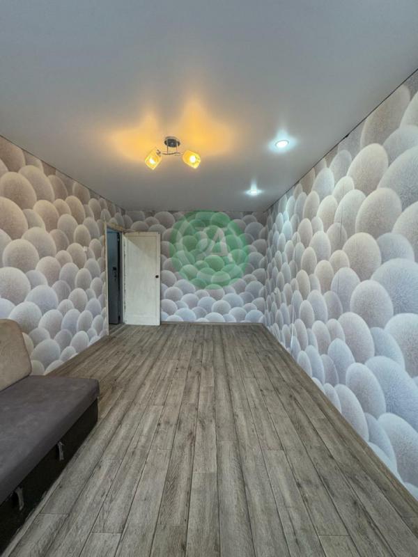 Продается 1 комнатная квартира в развитом районе г. - Орск