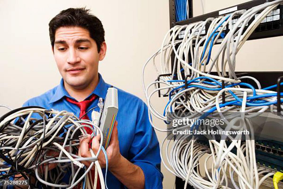 В организацию требуется на постоянную работу монтера сетей связи, зарплата по результатам собеседова - Орск