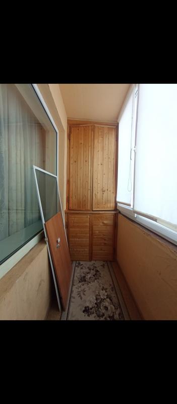 Продается 1-комнатная квартира  с хорошим ремонтом по адресу:  г. - Новотроицк