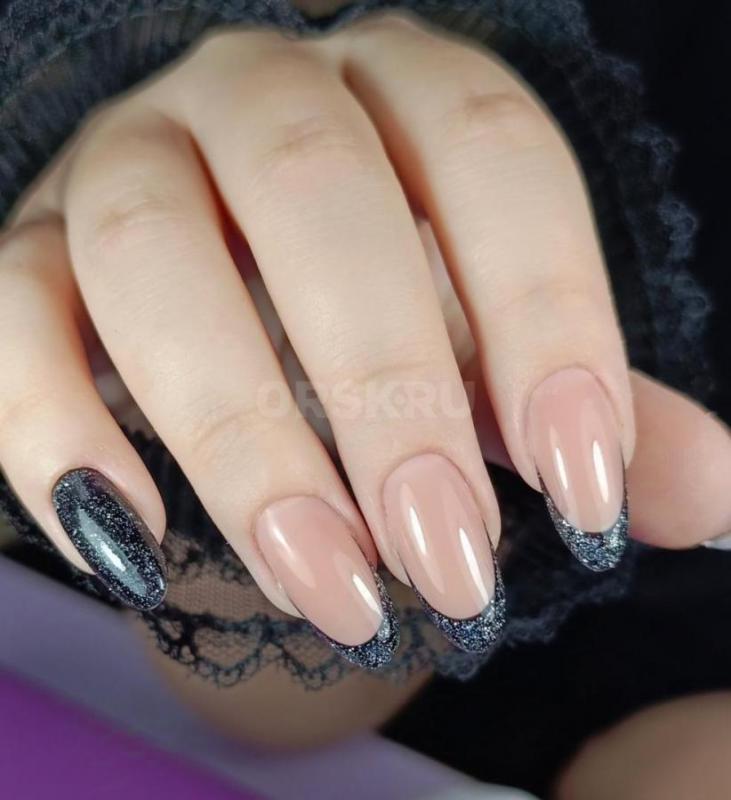 Меня зовут Алина,я сертифицированный мастер маникюра и педикюра. - Орск