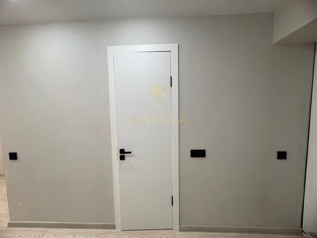 Продается квартира - студия в одном из самых развитых районов города. - Оренбург