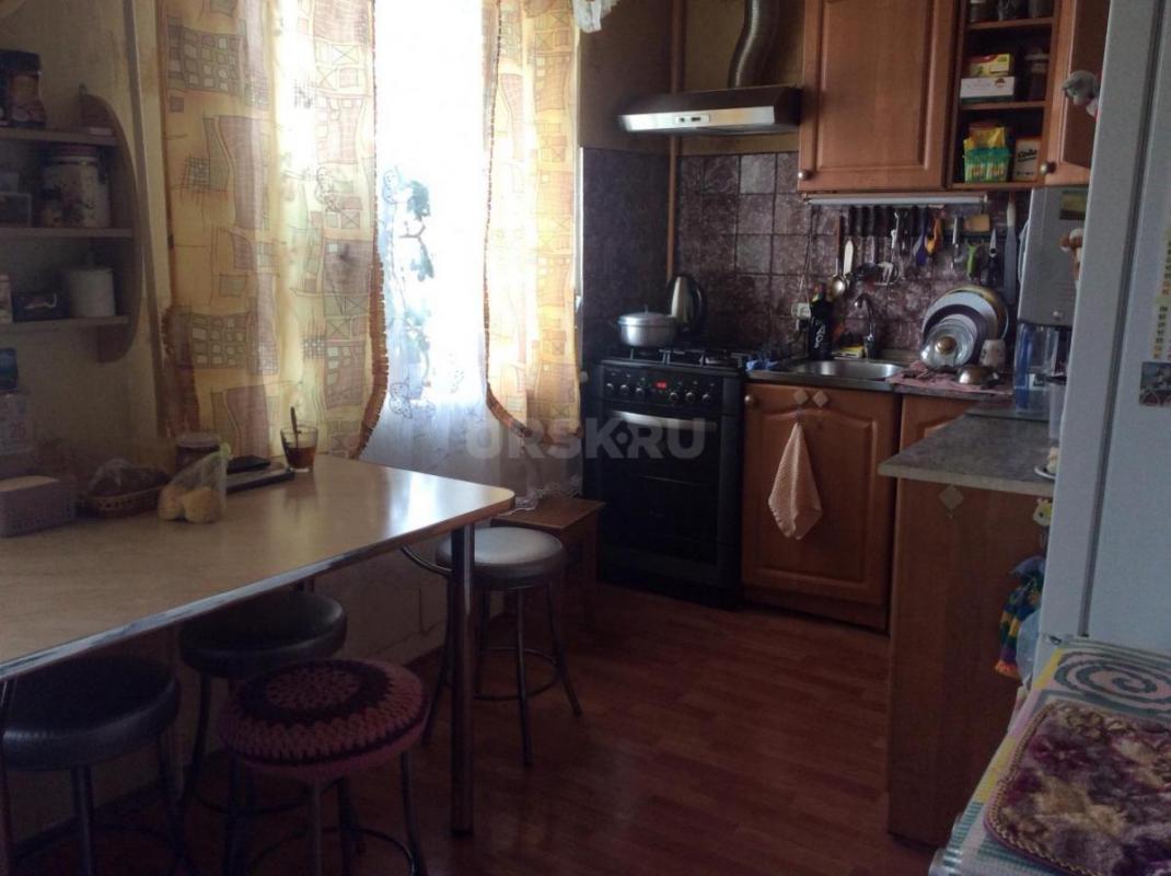 Продам трёхкомнатную квартиру в кирпичном доме. - Орск