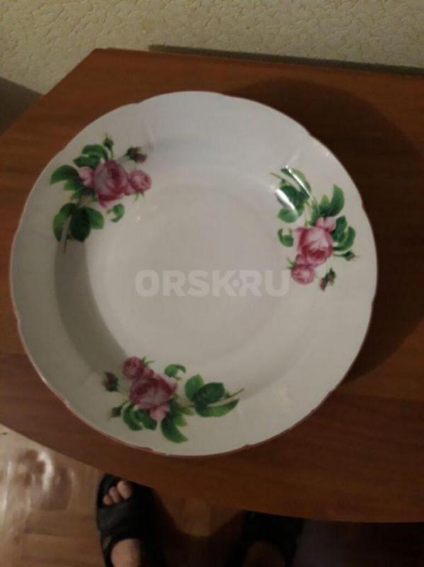 Блюдо (первое плоское -30 см, второе глубокое -30 см, 200 руб одно, глубоких 2 шт.) - Орск