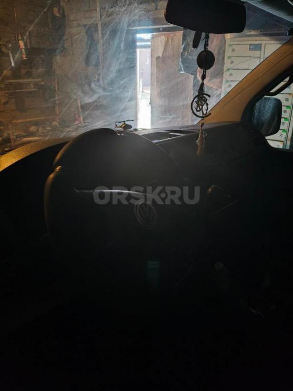 Продам Т5 требут ремонта коробки на ходу 2024 году была полная кап. ремонт двигателя машина на ходу - Новоорск