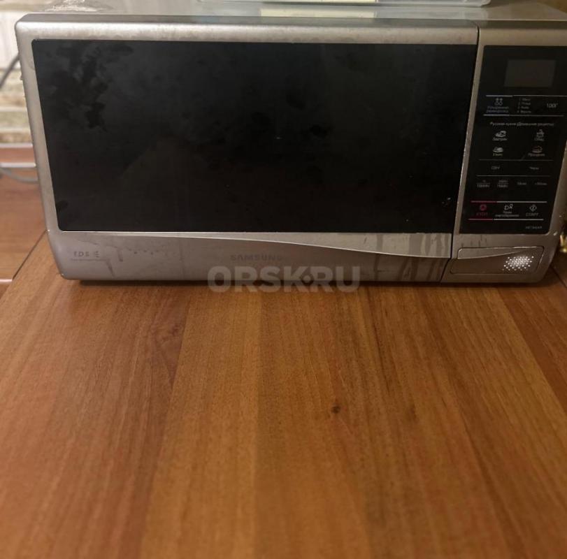 Продам Микроволновку  Samsung ME73M2KR,на запчасти или под восстановление. - Орск
