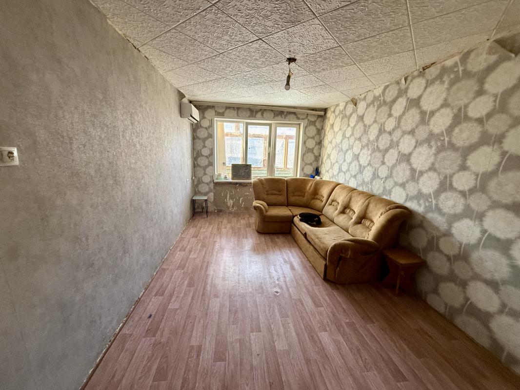 Продается тёплая 1-к квартира, по адресу ул. - Новотроицк