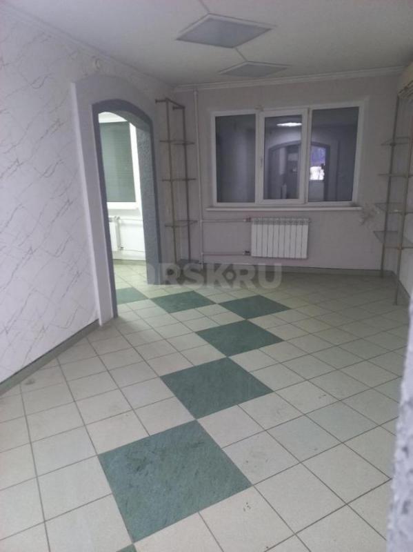 Сдам в аренду коммерческое помещение 43.9 м2 под магазин непродовольственных товаров или офис. - Орск