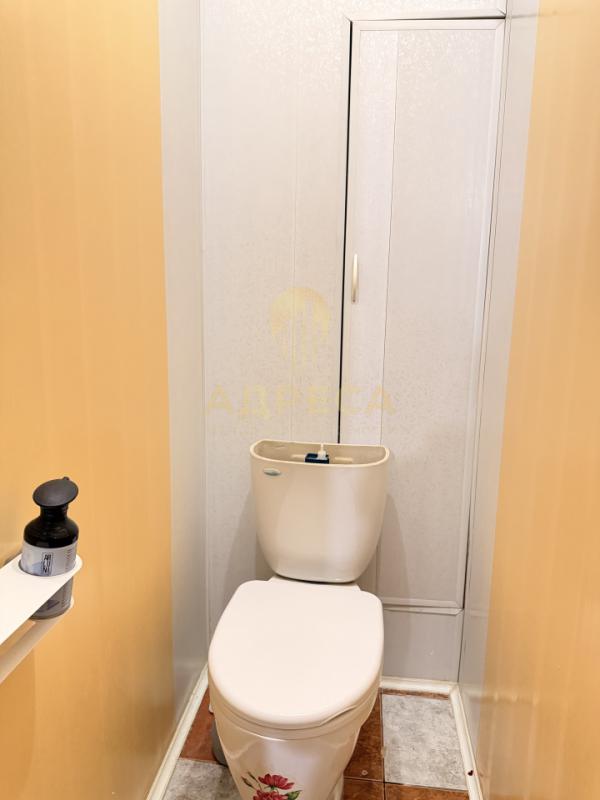 Продаётся тёплая, уютная квартира с удобной планировкой, общей площадью 67,6 кв. - Оренбург