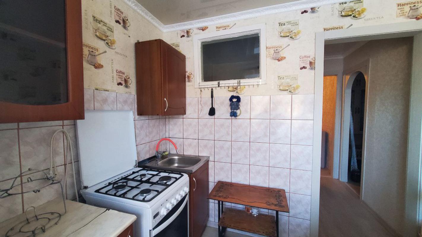 Продается светлая и теплая квартира общей площадью 43,8 кв. - Гай