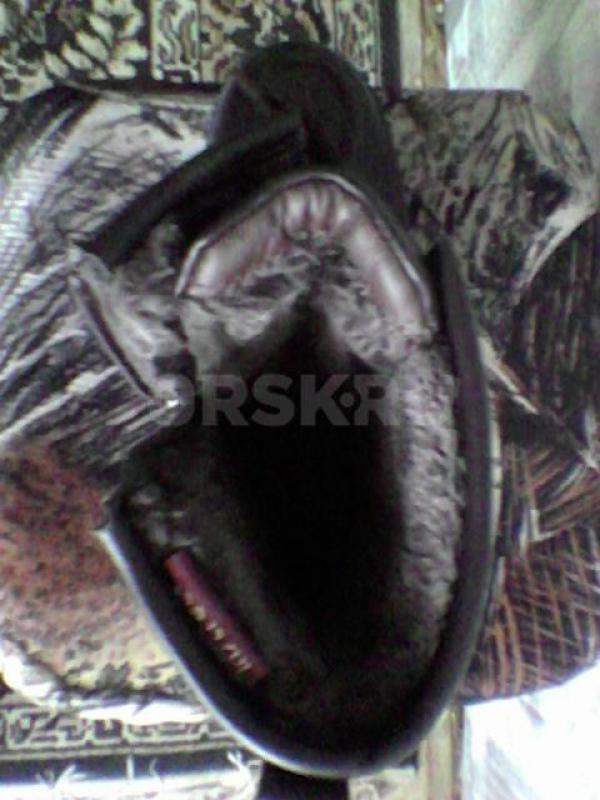 Продам новые кожаные берцы коричневого цвета на толстой нескользящей подошве 43-44 размера. - Орск