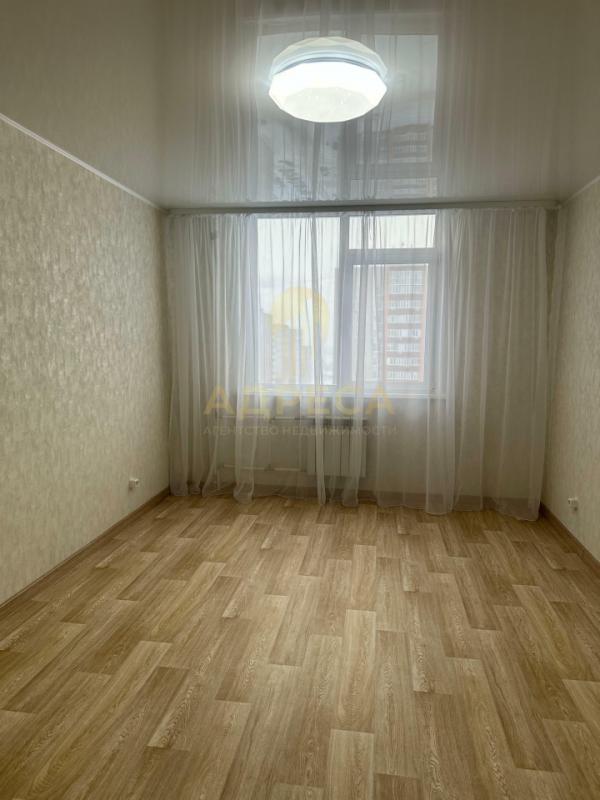 Продается уютная евро двухкомнатная квартира с новым ремонтом. - Оренбург