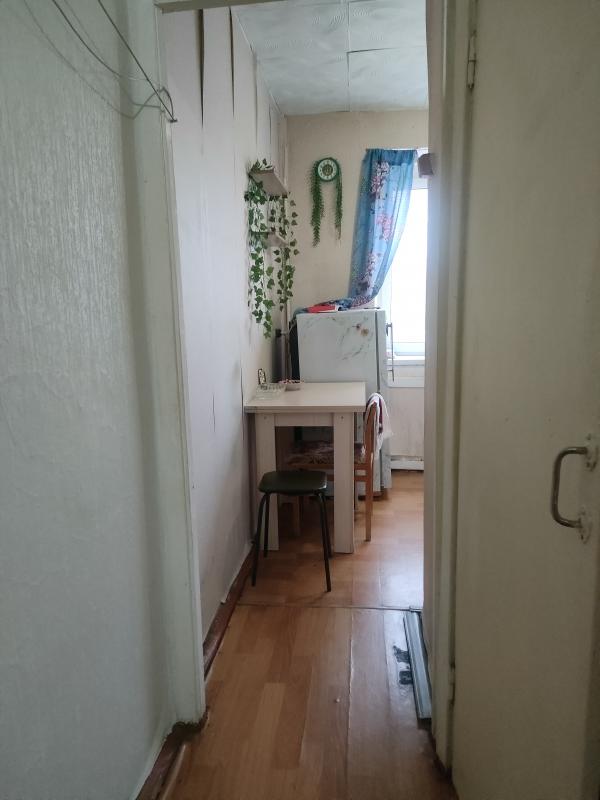 Продаётся уютная однокомнатная квартира общей площадью 30.4 квадратных метров на четвёртом этаже пят - Новотроицк