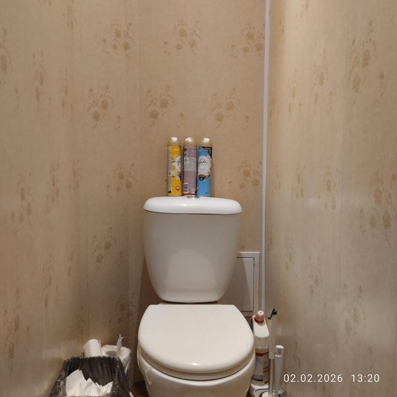 Продаётся уютная трехкомнатная квартира площадью 60.1 квадратных метров на пятом этаже пятиэтажного - Новотроицк