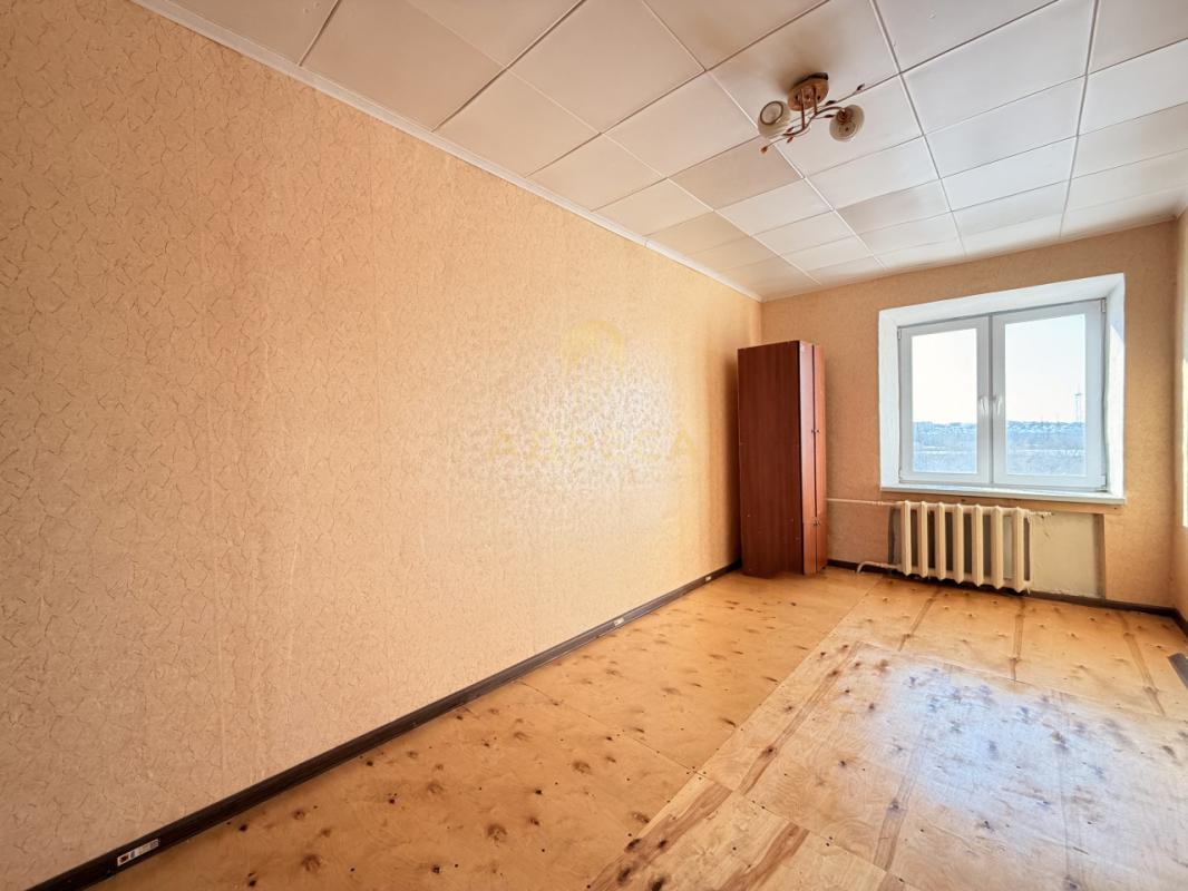 Продаётся тёплая, 2-х комнатная квартира на 5-м этаже 5-ти этажного дома! - Оренбург