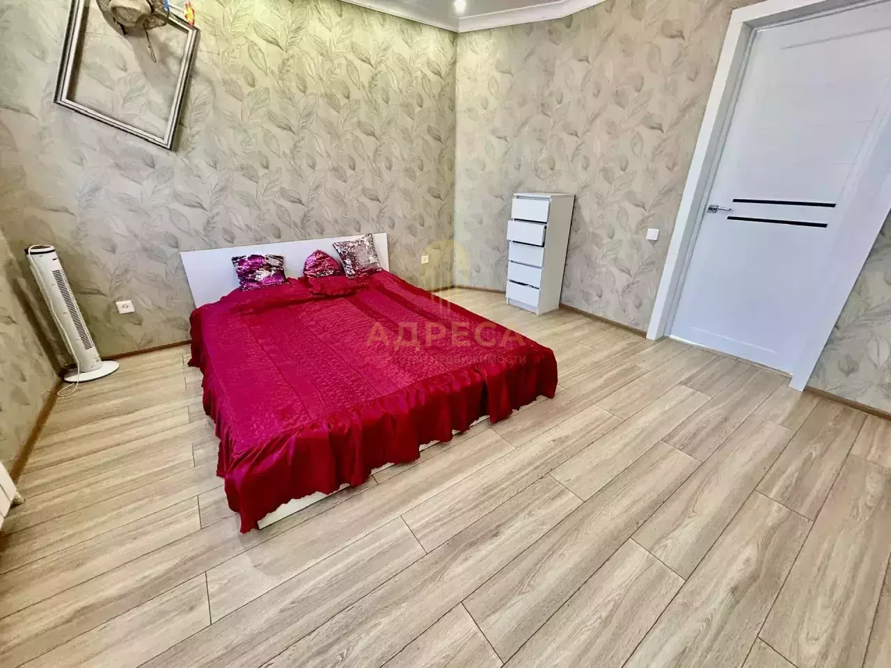 Продается шикарный двухэтажный дом мансардного типа. - Оренбург