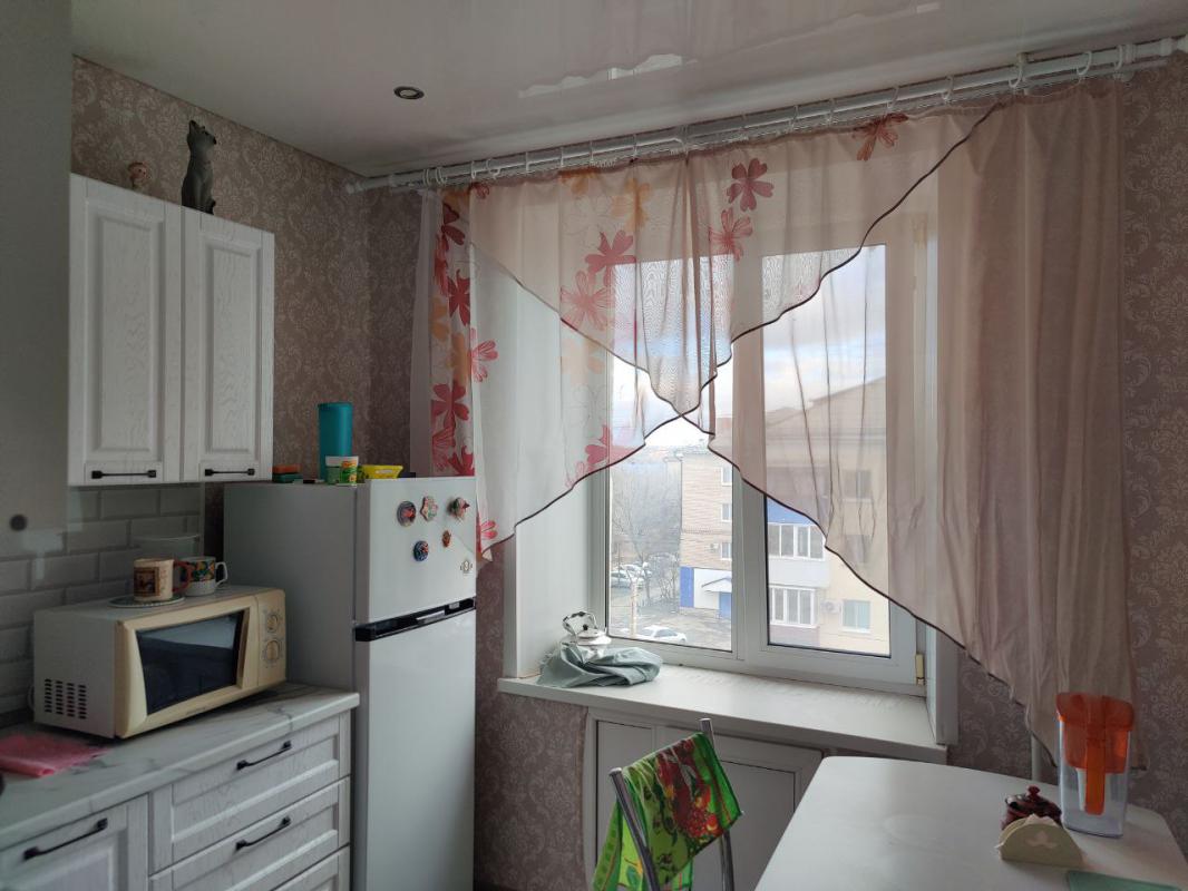 Продам 1-комнатную квартиру. - Гай