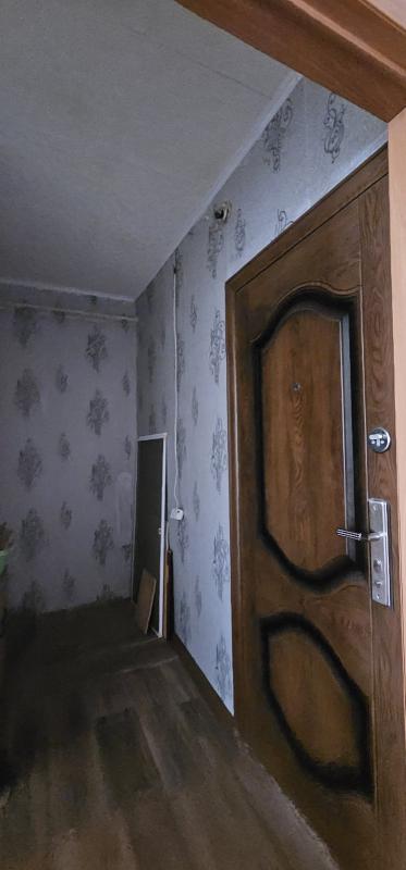 Предлагается к покупке однокомнатная квартира, по адресу пр Металлургов д. 36
Общая площадь 30 кв м2 - Новотроицк