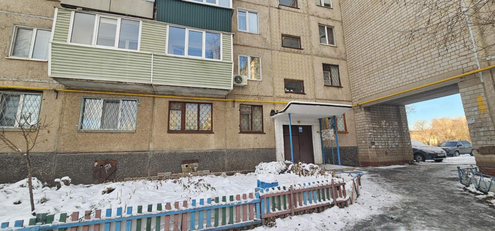 Предлагается к покупке однокомнатная квартира, по адресу пр Металлургов д. 36
Общая площадь 30 кв м2 - Новотроицк