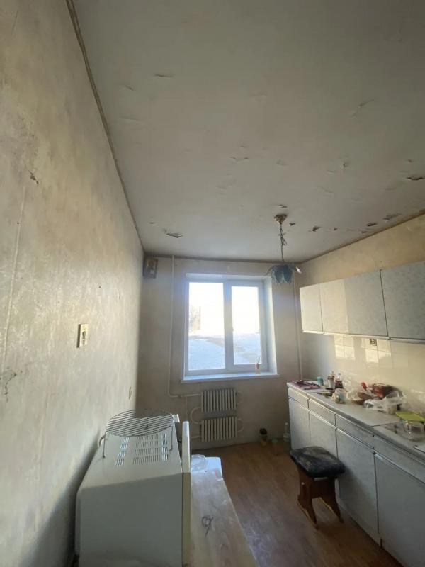 В продаже улучшенная  3-комнатная квартира по адресу:  г. - Новотроицк