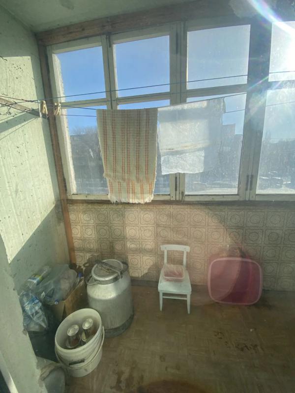 В продаже улучшенная  3-комнатная квартира по адресу:  г. - Новотроицк