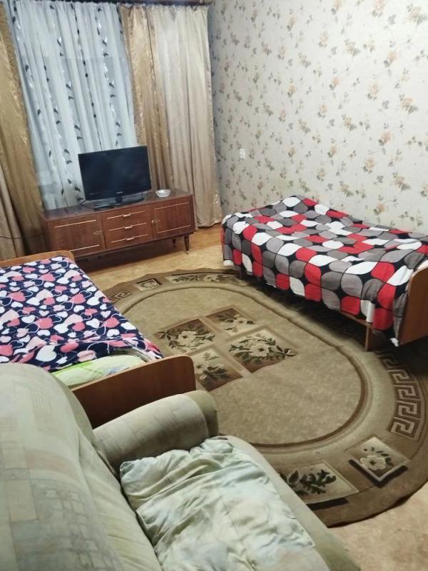 В продаже 3-комнатная квартира по адресу:  г. - Новотроицк