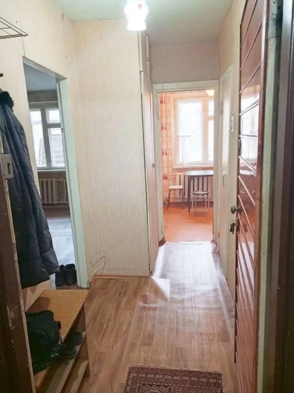 Однокомнатная квартира
улучшенной планировки
1/9 этаж
требует ремонта
но вы сделаете его под сво - Новотроицк