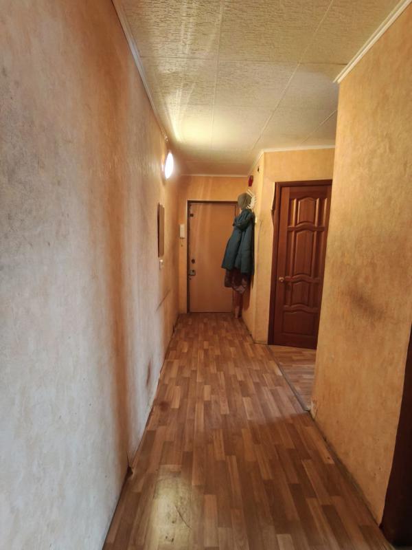 Продается 3-комнатная квартира по адресу: г. - Новотроицк