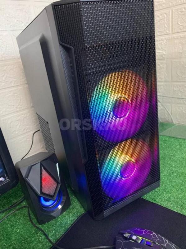 Компьютер полный комплект 
Для игр , работы и учебы 
Характеристики 
Процессор Intel Pentium Gold - Орск