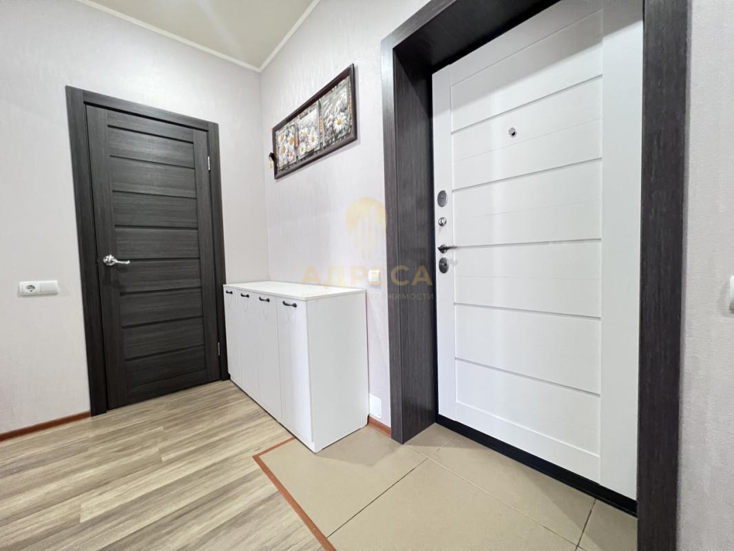 Продаётся тёплая, уютная квартира с удобной планировкой, общей площадью 35,2 кв. - Оренбург