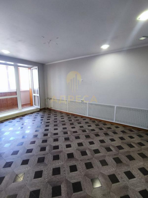 ПРЕДЛАГАЕМ ВАШЕМУ ВНИМАНИЮ ПРОСТОРНУЮ И УЮТНУЮ ДВУХКОМНАТНУЮ  КВАРТИРУ, В КИРПИЧНОМ ДОМЕ! - Оренбург