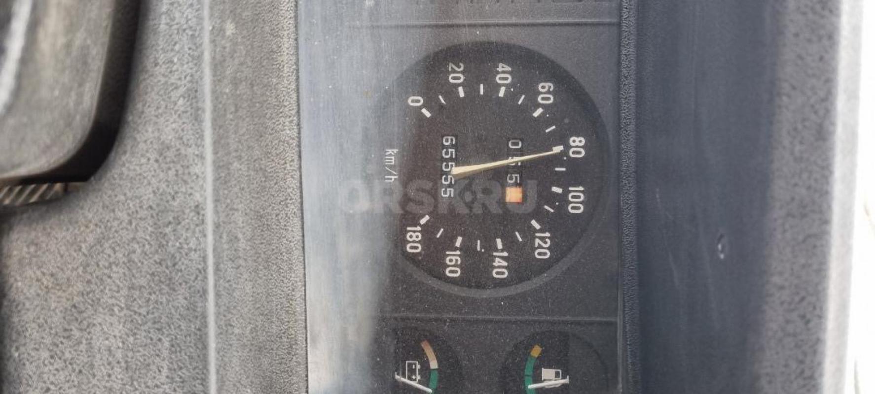 Продам бортовую газель рабочее состояние 3,2 метра борт, лобовое целое, аккумулятор новый, резина жи - Орск