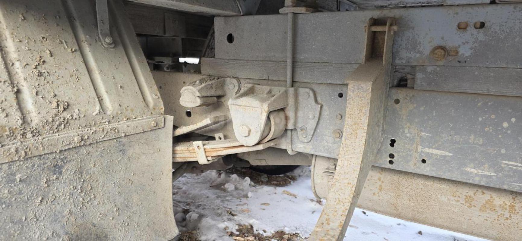 Продам бортовую газель рабочее состояние 3,2 метра борт, лобовое целое, аккумулятор новый, резина жи - Орск