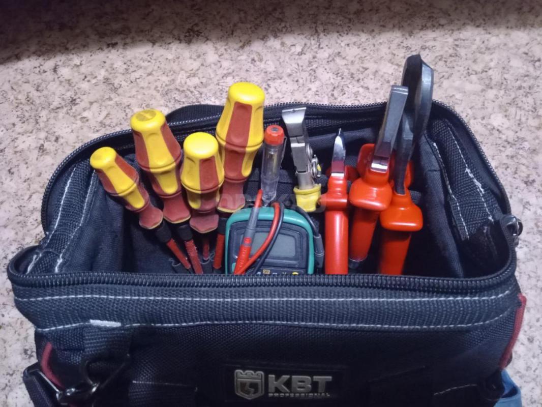 Услуги электрика установка замена подключение электромонтажные работы - Орск