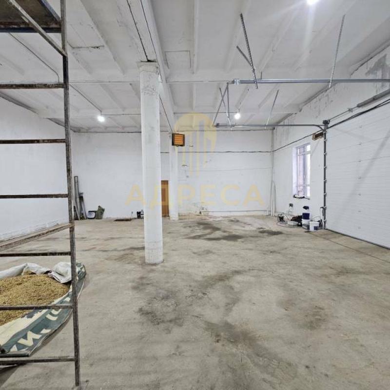 Продам капитальное отапливаемое здание площадью 190,2 м2 на ул. - Оренбург