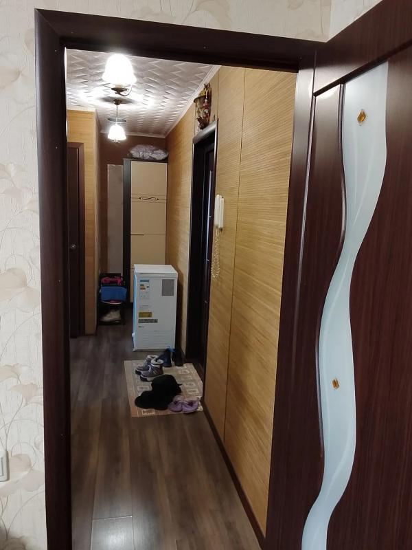 Продаётся хорошая квартира, в отличном состоянии, от собственника, торг - Новотроицк