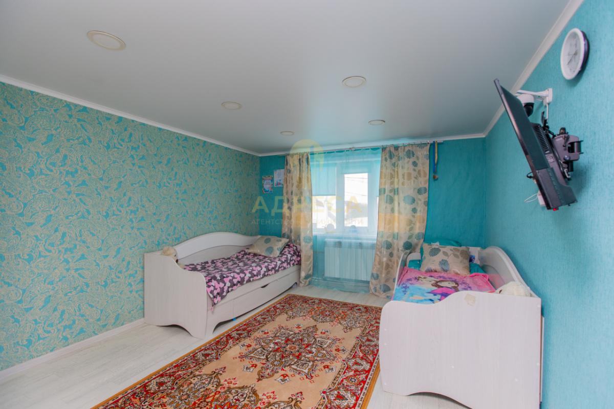 Продаётся 2-х этажный дом с земельным участком площадью 6 соток. - Оренбург