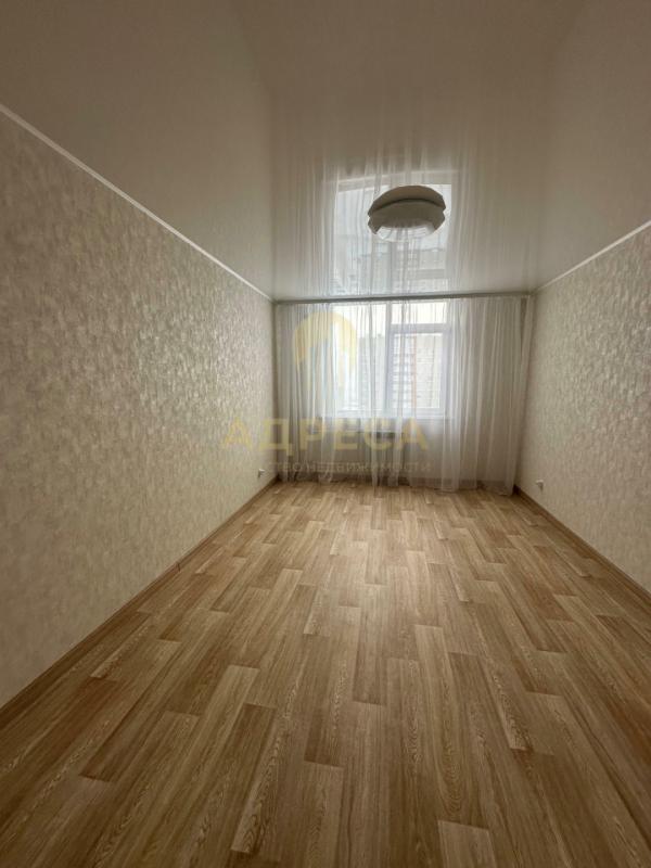 Продается уютная евро двухкомнатная квартира с новым ремонтом. - Оренбург