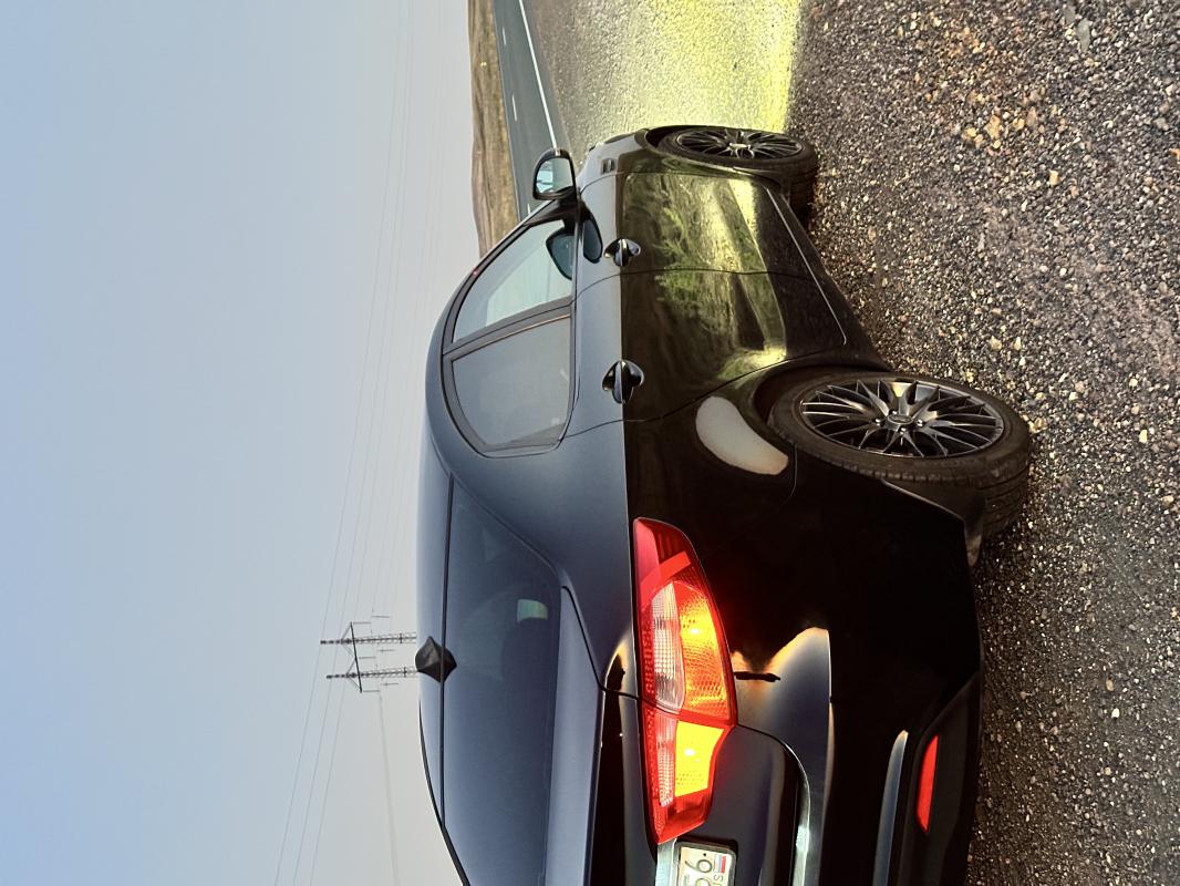 Продам личный автомобиль 
Владею шесть лет
За шесть лет никогда не подводила, не подведет ещё лет 10 - Новотроицк