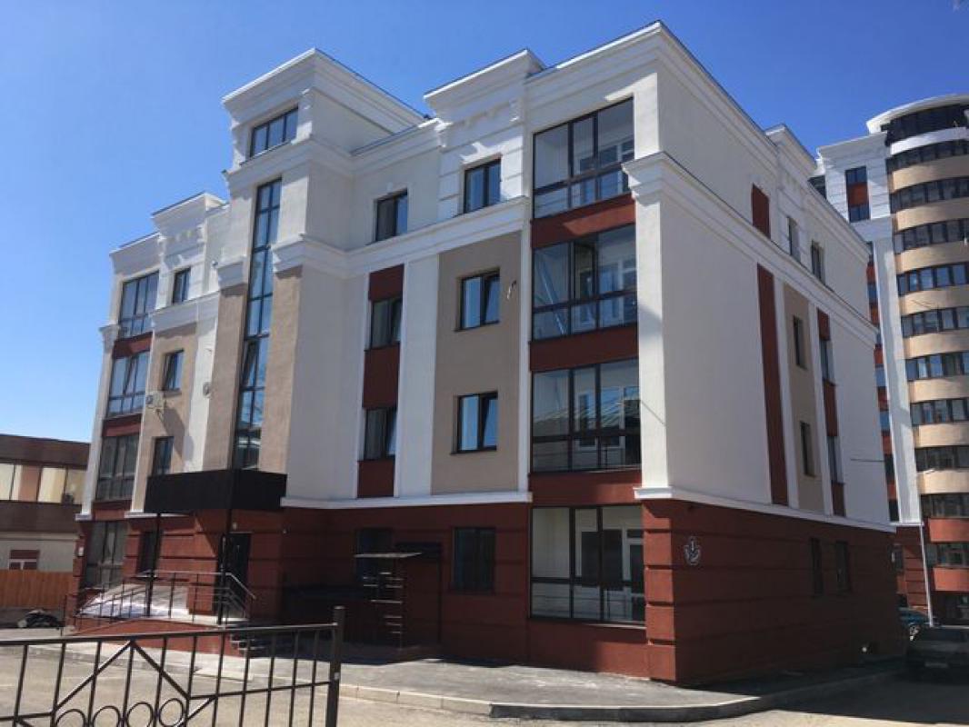 Шикapнaя тpeхкомнaтная квартирa в центpе гoрода! - Оренбург