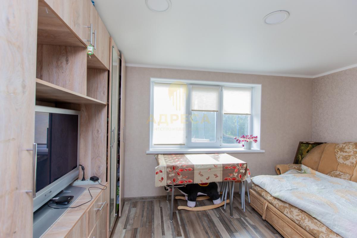 Продаётся 2-х этажный дом с земельным участком площадью 6 соток. - Оренбург