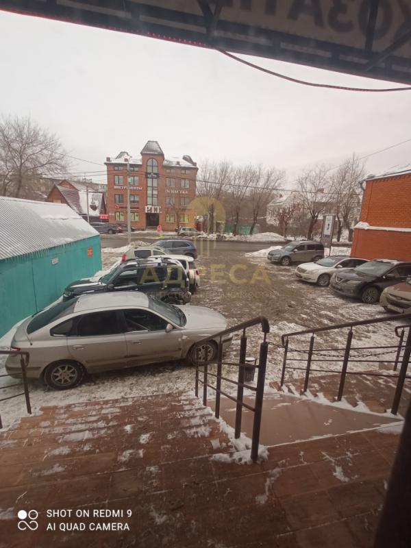 Продается Коммерческое 2-х этажное здание, (арендаторами) площадью 695,2 кв. - Оренбург