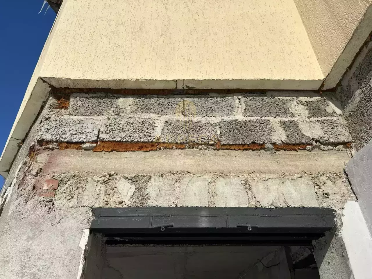 Продается шикарный двухэтажный дом  мансардного типа. - Оренбург