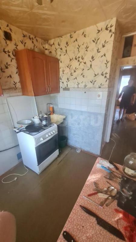 Продам 3- комнатную квартиру в самом ЦЕНТРЕ города по адресу: ул. - Орск