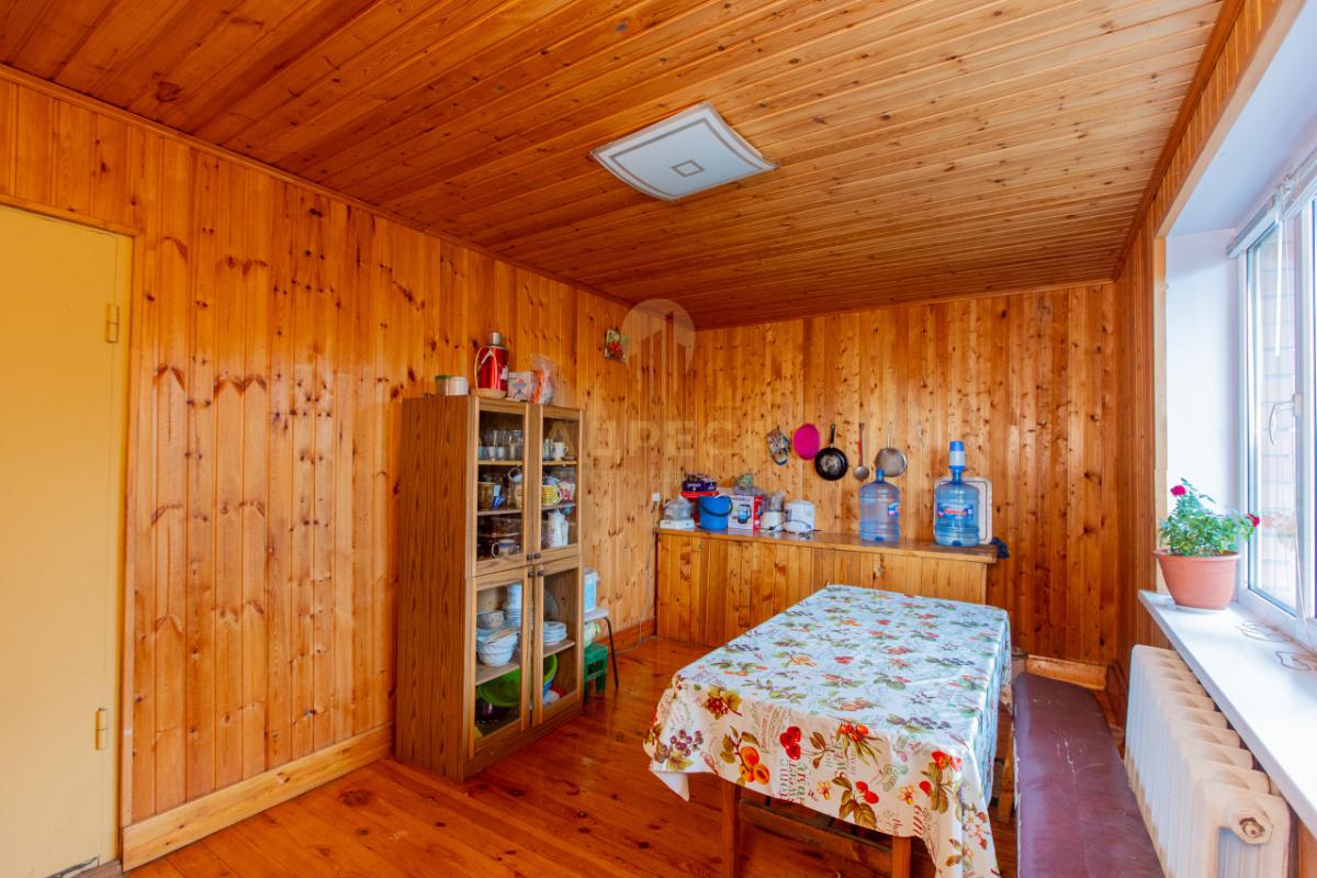 В продаже двухэтажный ДОМ 248м Площадь участка 13 сотУдобная транспортная развязка, магазины,аптеки - Оренбург