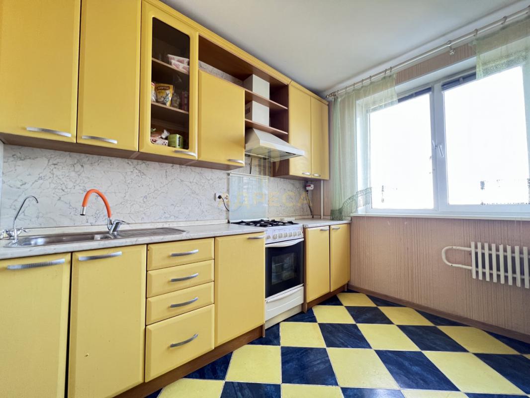 Продаётся просторная пятикомнатная квартира, общей площадью 105кв. - Оренбург