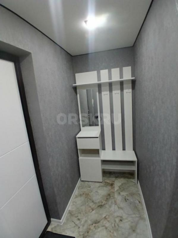 Сдаётся квартира на длительный срок остановка ЛУЧ. - Орск