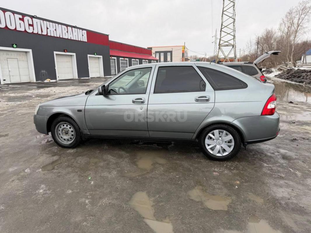 Продам Приору 2009 года с кондиционером в хорошем состоянии. - Орск