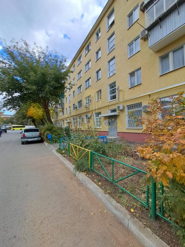 В продаже просторная трёхкомнатная квартира общей площадью 56,4 кв. - Оренбург